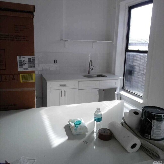 Foto del edificio - 308 Hooper St