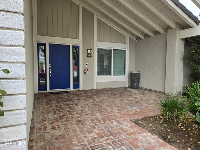 Foto del edificio - 3287 W Sierra Dr