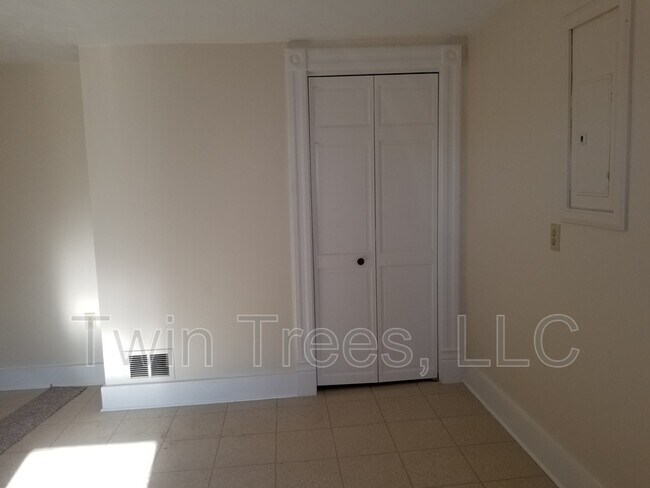 Foto del edificio - 560 Old Bethel Rd