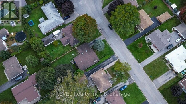 Photo du bâtiment - 510 Lloyd Ave