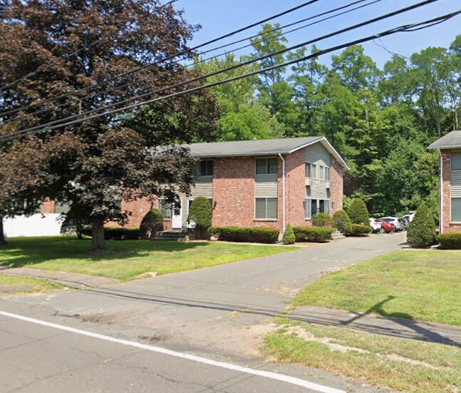 Foto del edificio - 121 New Britain Ave