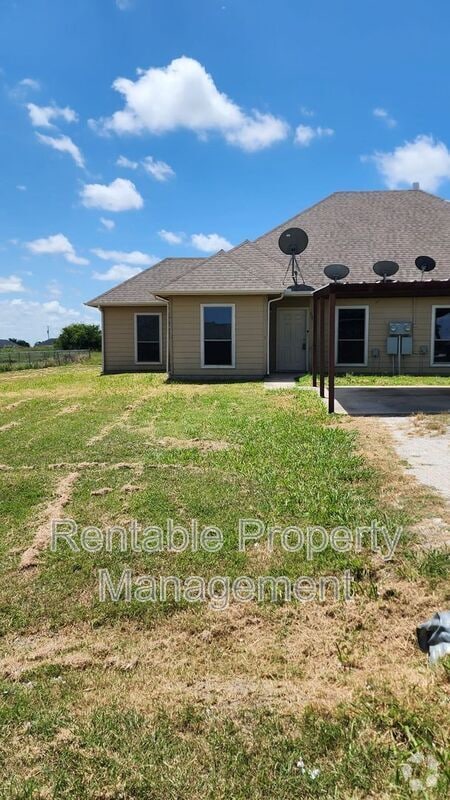 Building Photo - 110 Collett Ct