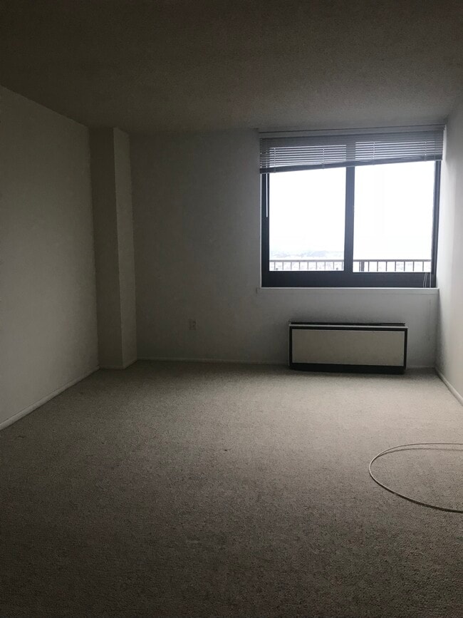 Bedroom - 1420 Locust St