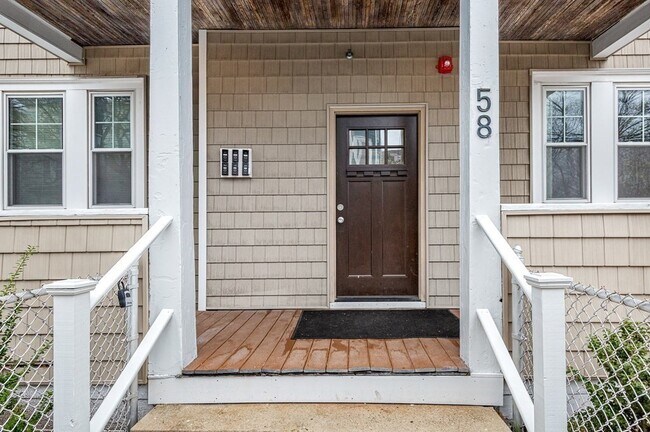 Building Photo - 58 Boynton St