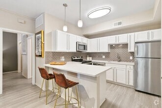 Building Photo - La Costa Villas