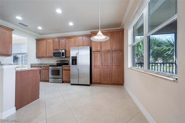 Foto del edificio - 6545 Monterey Point