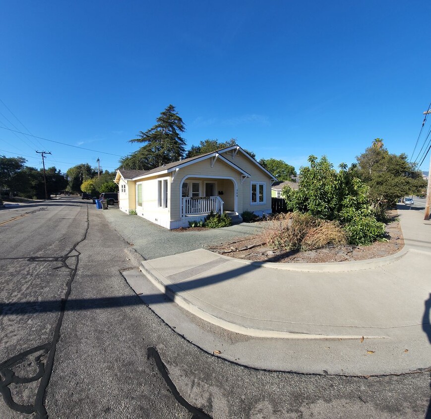 Primary Photo - Jeffrey and Foothill Properties