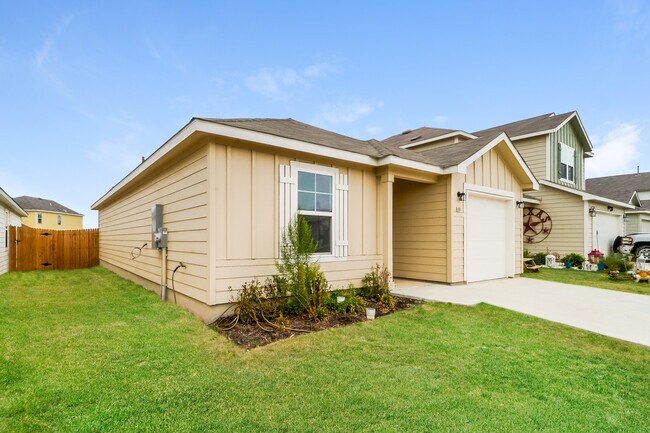 Foto del edificio - 819 Retama Pass