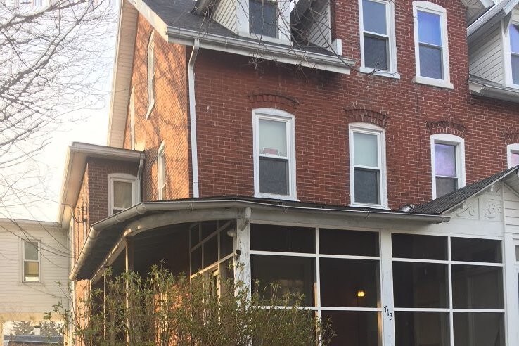 Primary Photo - 713 Church St