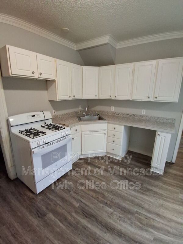 Foto principal - 3123 Portland Ave