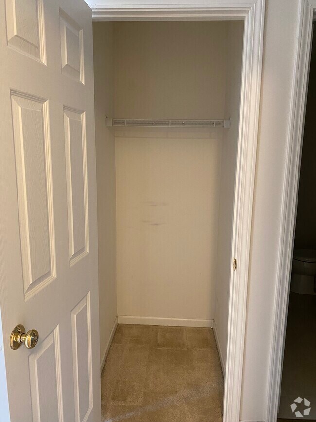 Townhomes For Rent in McHenry IL 1 Townhouses