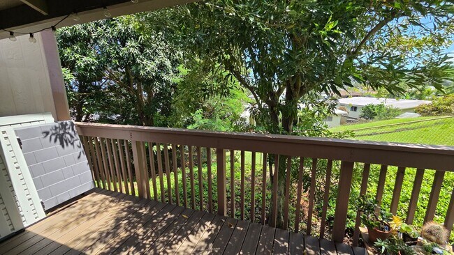Foto del edificio - KAILUA LAKEVIEW TOWNHOMES