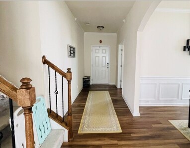 Foto del edificio - A charming house w/ 4 beds and 3bath in Ha...
