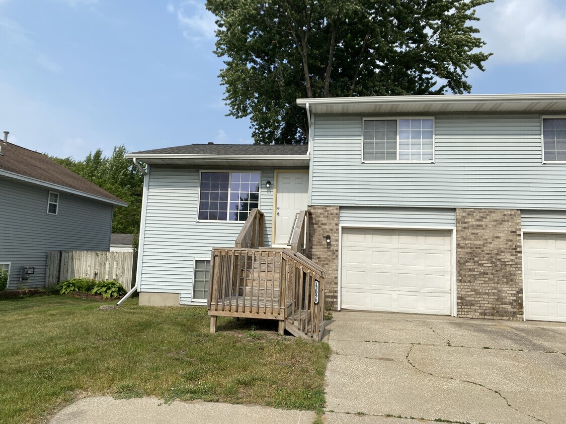 Foto principal - 13096 Westland Ct