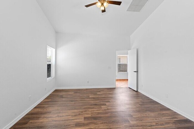 Foto del edificio - Amazing Single Family Home for Rent in Tucson