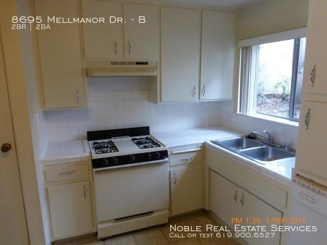 Building Photo - 8695 Mellmanor Dr