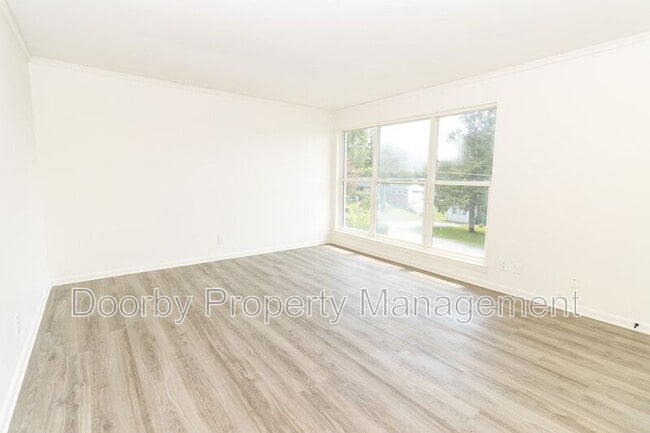 Building Photo - 513 Donaldson Rd