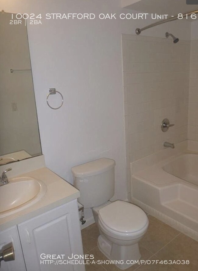 Building Photo - 10024 Strafford Oak Ct