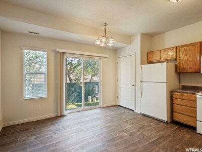Building Photo - 1546 W Big Oak Dr
