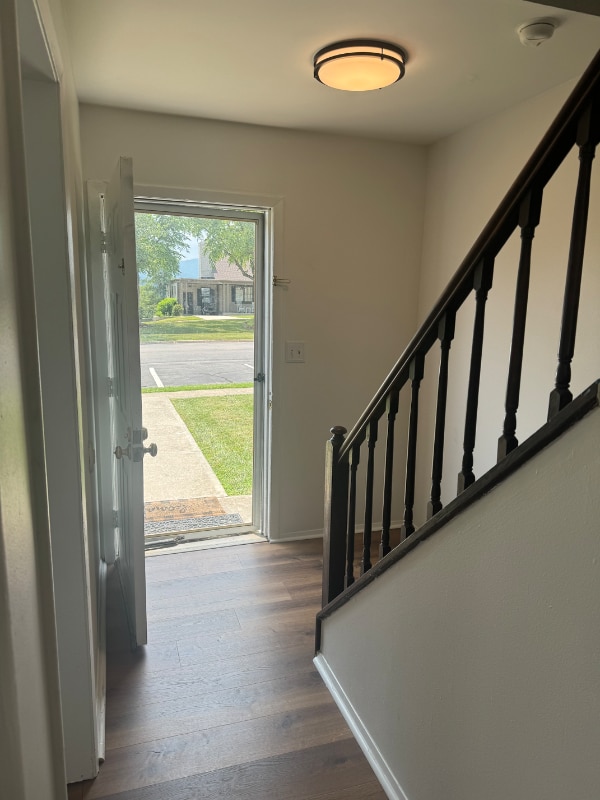 Building Photo - 4625 Roxbury Ln
