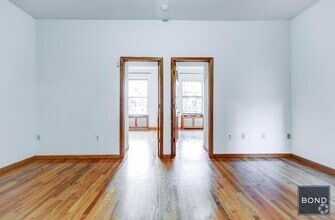 Building Photo - 292 W 92nd St