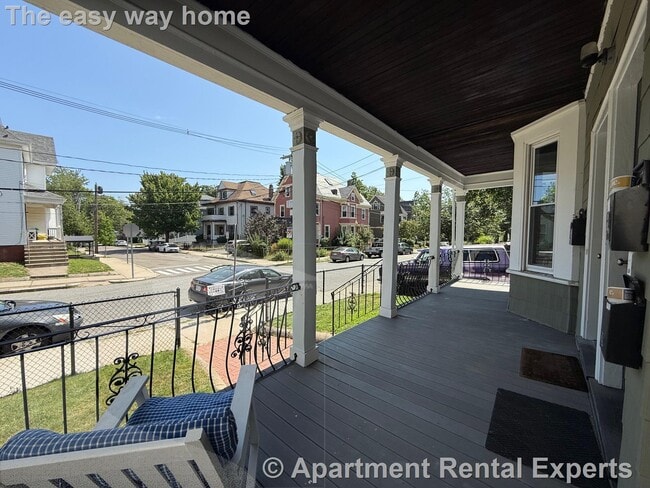 Building Photo - 58 Vinal Ave