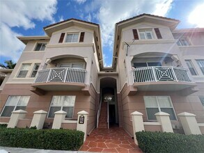 Building Photo - 8826 W Flagler St
