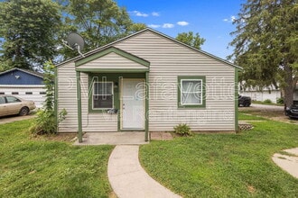 Building Photo - 1606 N 18th St
