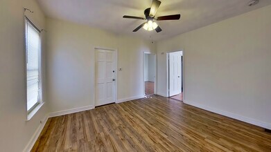 Building Photo - 29 Glenwood Sq