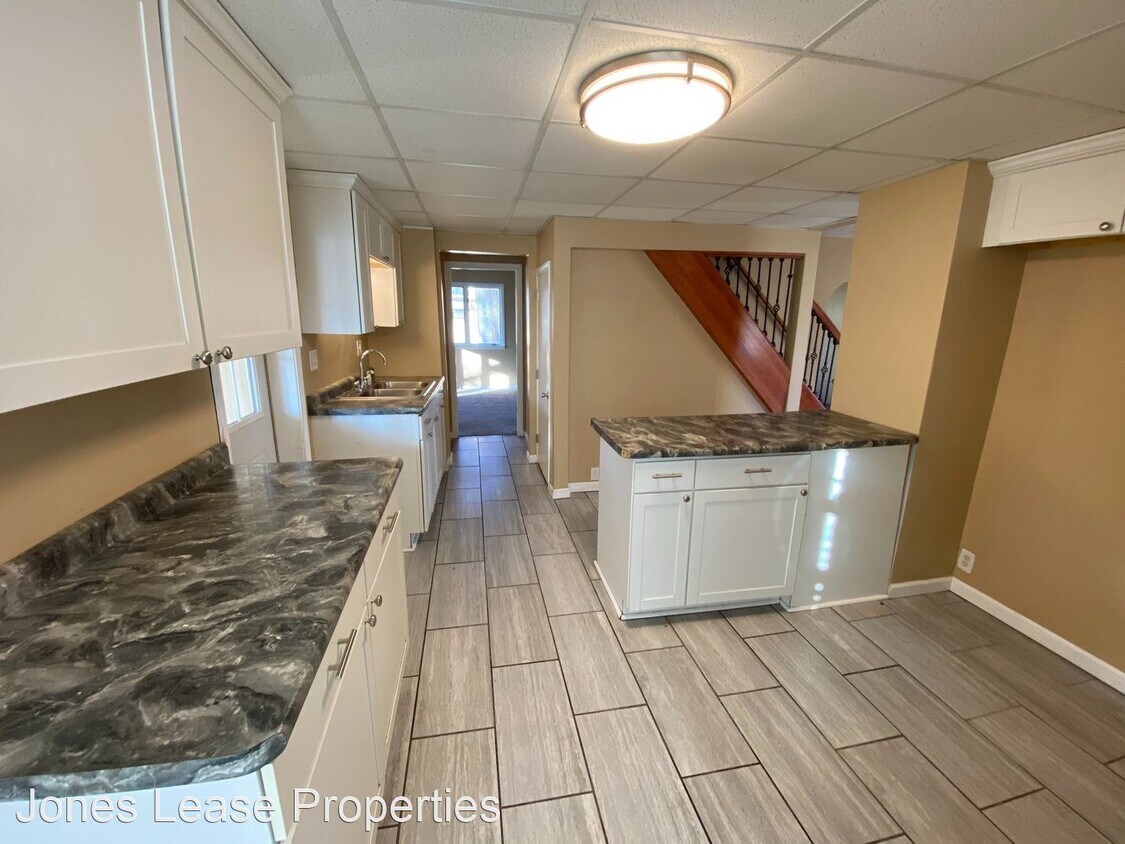 Primary Photo - 4 br, 2 bath House - 2425 18th St A
