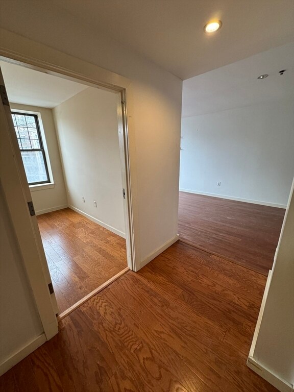 Building Photo - 534 Commonwealth Ave