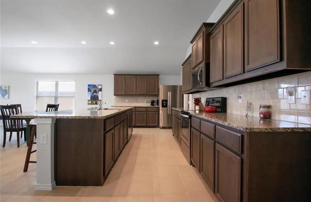 Foto del edificio - 2521 Weatherford Heights Dr
