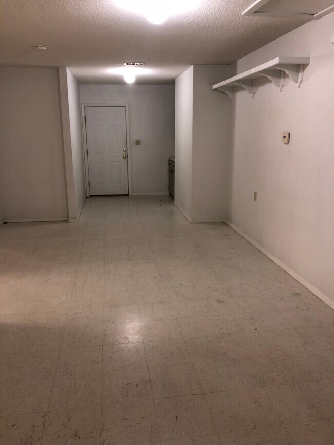 Foto del edificio - 1311 West Grand Avenue
