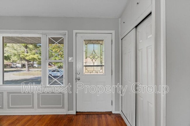 Building Photo - 1700 Newhall Ct
