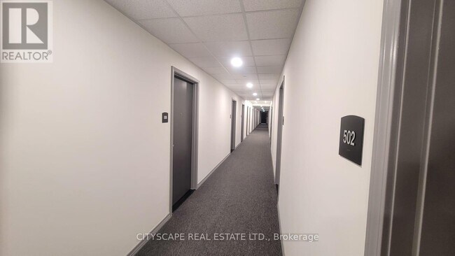 Building Photo - 181 Elmira Rd S