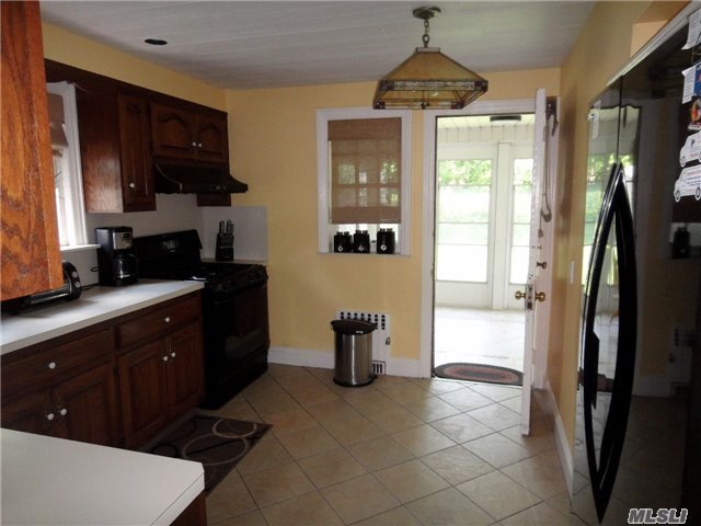 Building Photo - 1740 Rockville Dr