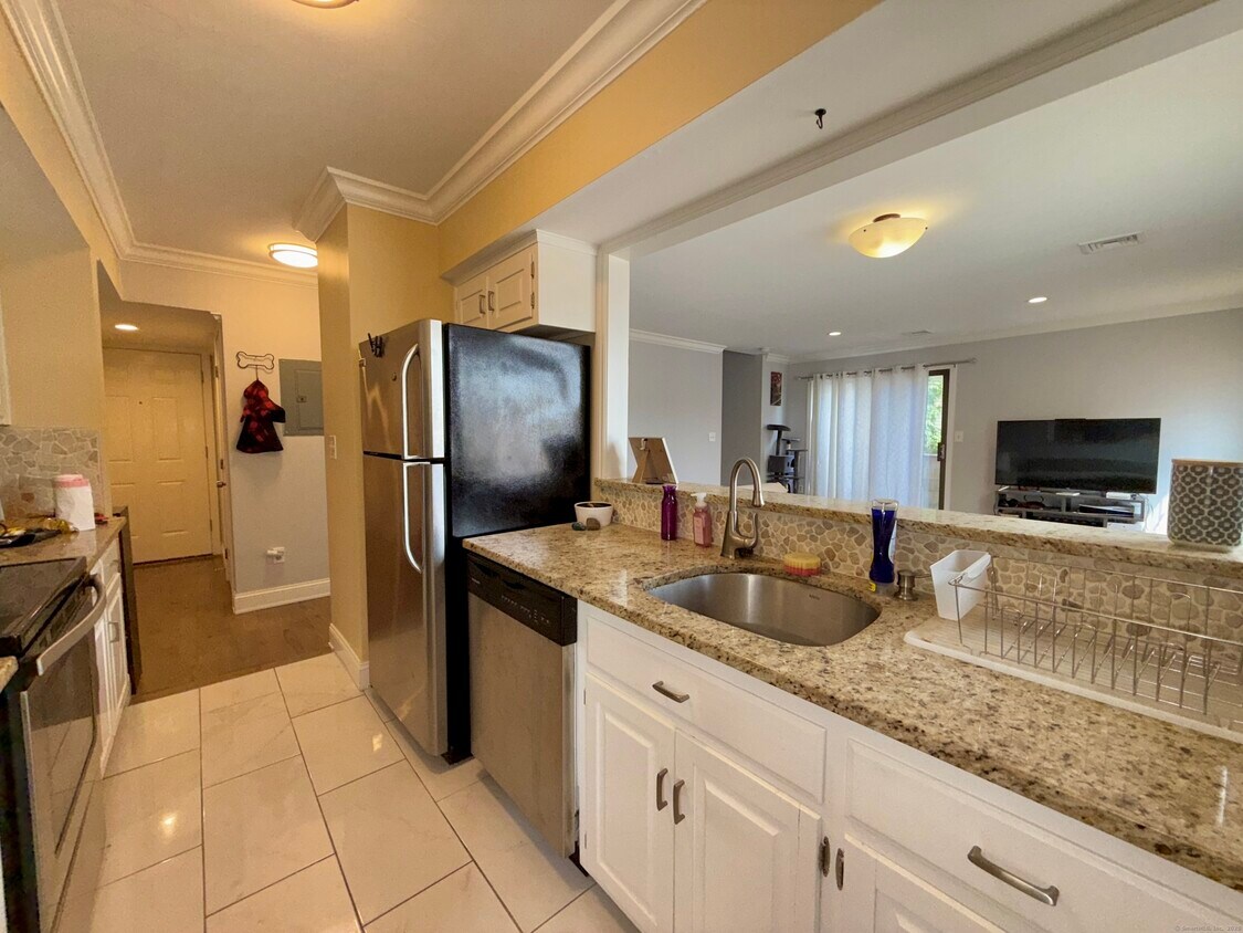 Foto principal - 183 Livingston Pl