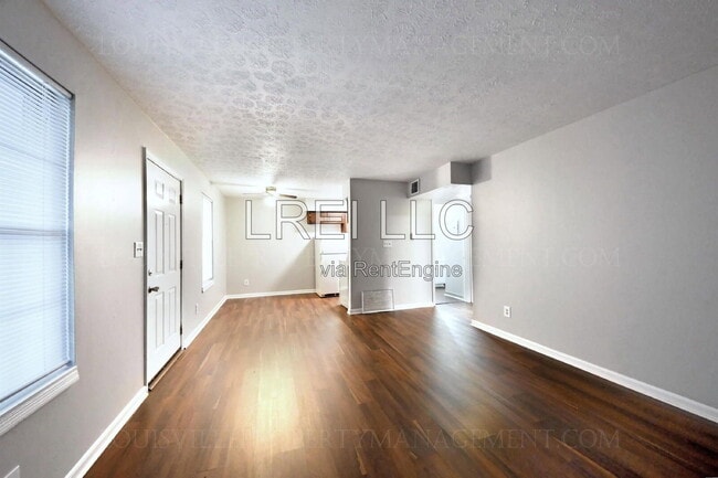 Photo - 160 West Blue Lick Road Apartment