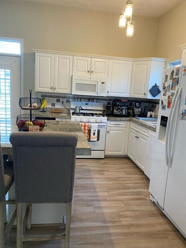 Foto del edificio - Dream Home On Shore Drive