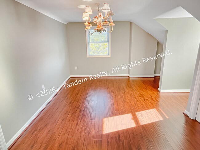 Foto del edificio - 2228 Ashwood Ave
