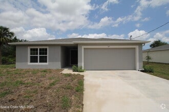 Building Photo - 147 Franzing St