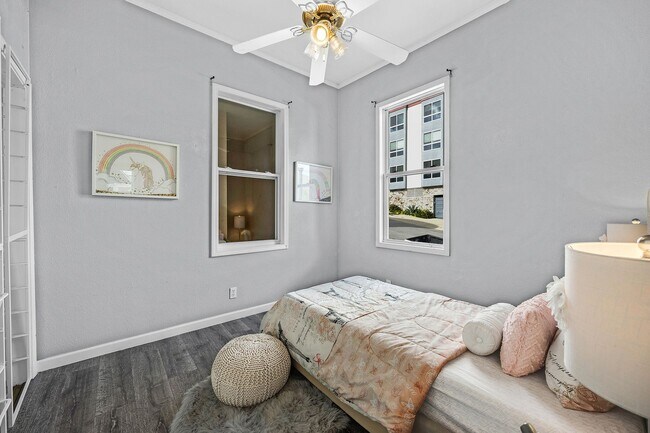 Foto del edificio - 3589 21st St