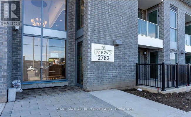 Photo du bâtiment - 2782 Barton St E