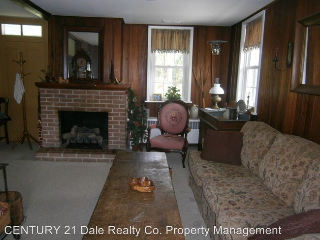 Building Photo - 3395 Lower Glades Rd