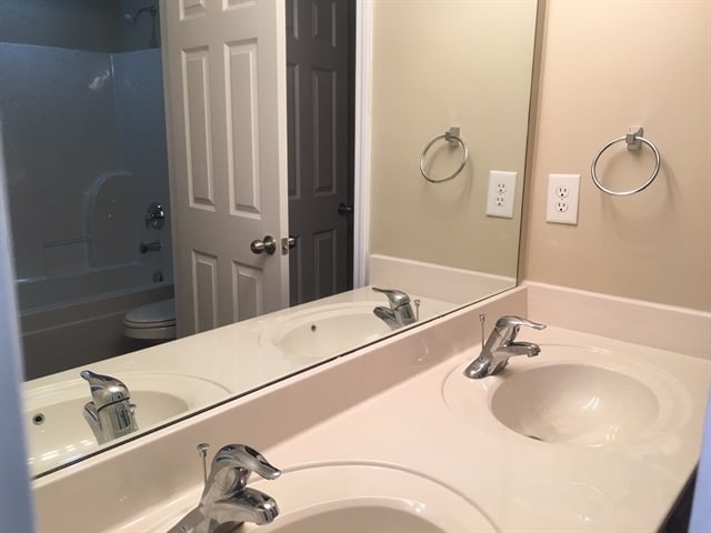 Building Photo - 4006 Sequoia Trl