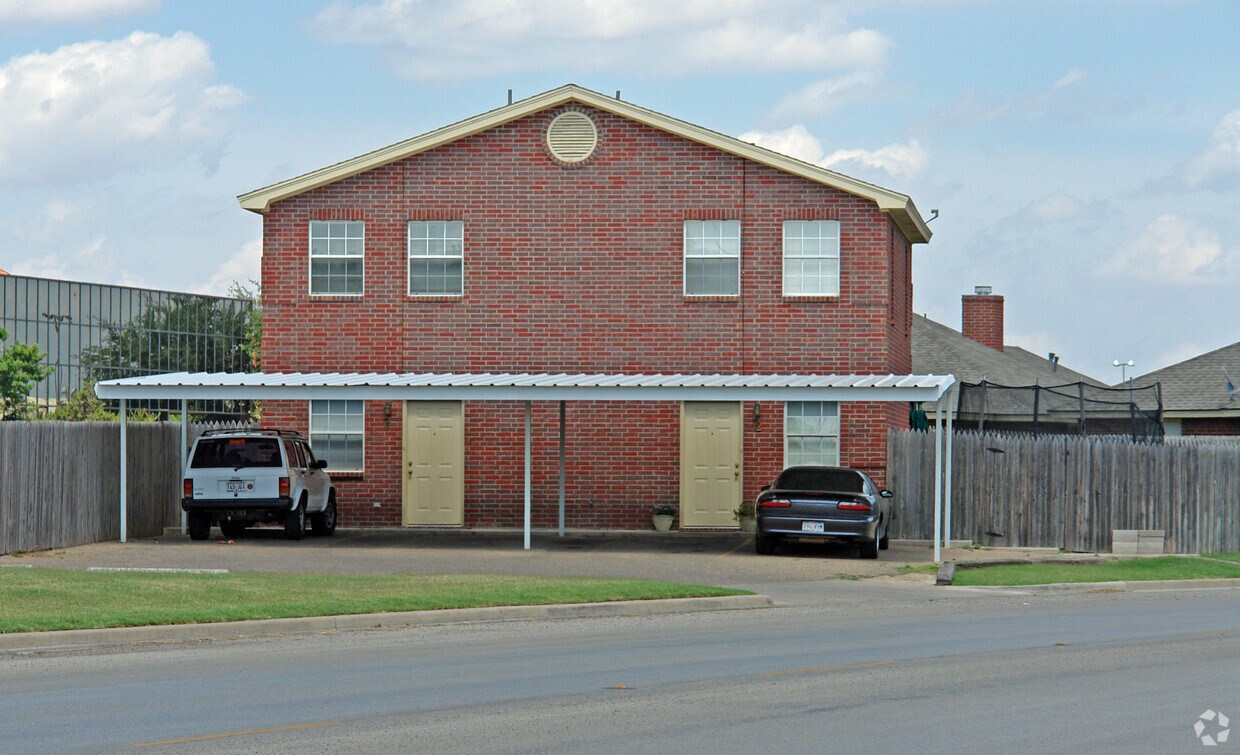 Building Photo - 6502-6506 Albany Ave