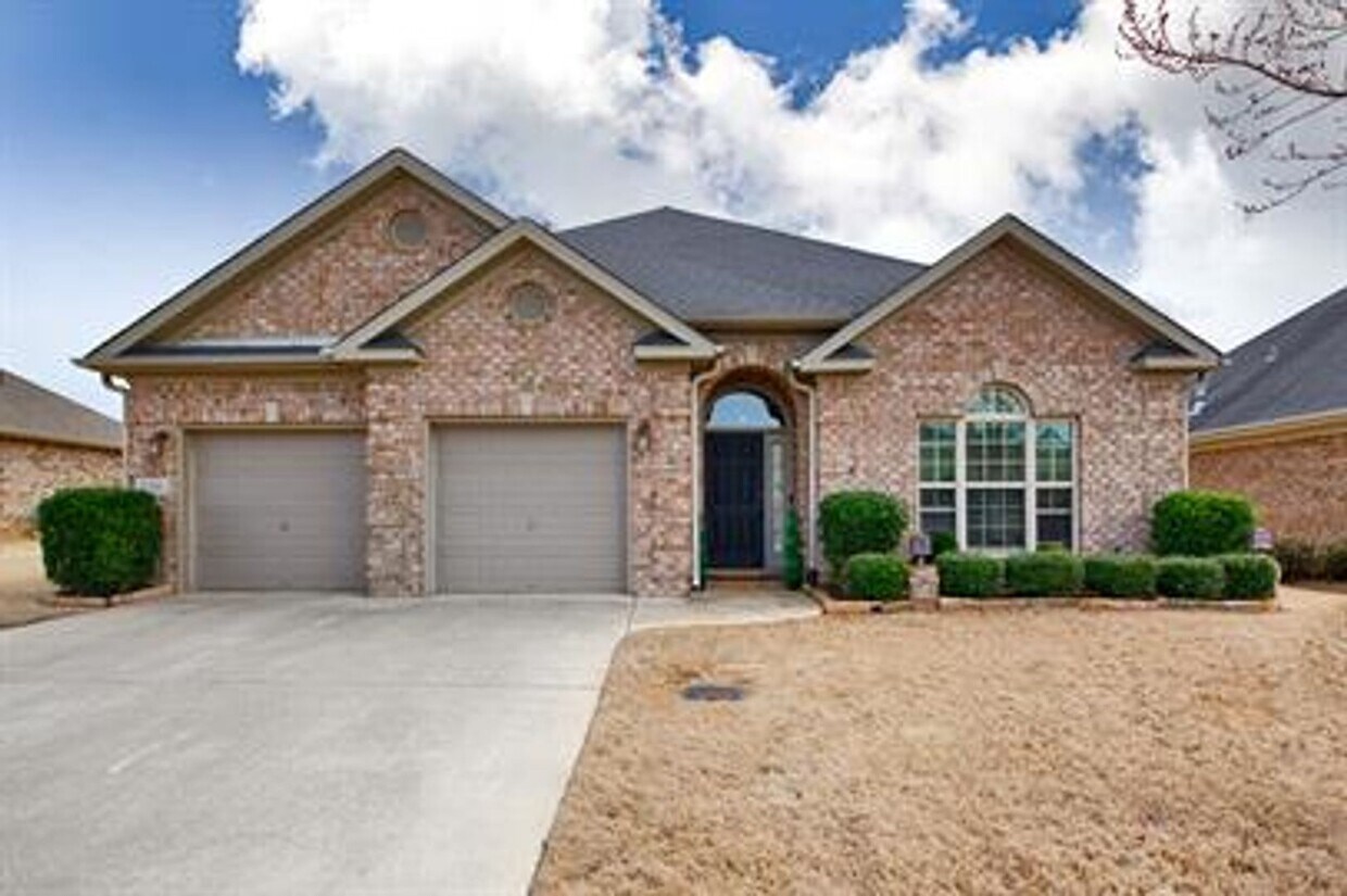 Foto principal - 110 Walnut Cove Blvd SW