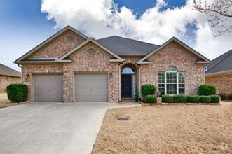 Building Photo - 110 Walnut Cove Blvd SW