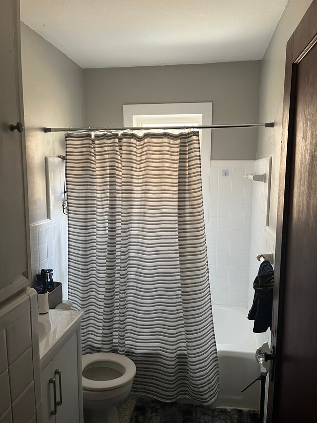 Bathroom - 6139 Alaska Ave