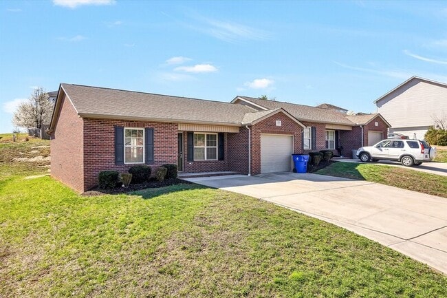 Photo - 521 S Old Sevierville Pike Apartment